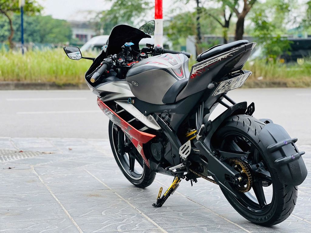 YAMAHA R15 V2 NGUYÊN BẢN BIỂN 29 ZIN XE ĐẸP. Mua bán Xe máy tại Quận Nam Từ Liêm Hà Nội được đăng bởi A Nam hình 3