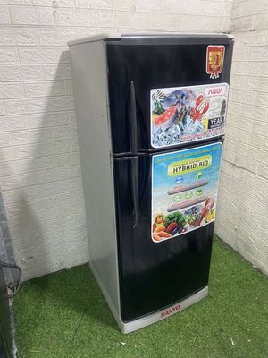 Tủ lạnh Sanyo 180l máy móc rin chạy êm fjdbmm