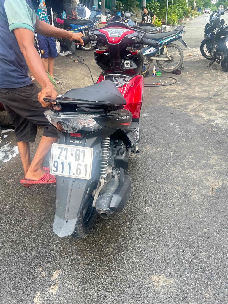 AB 125 2013  hơi trầy nên bán lẹ. Mua bán Xe máy tại Huyện Cần Giuộc Long An được đăng bởi Thằng Hai Đía hình 4