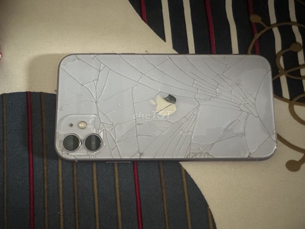 Apple iPhone 11 64GB Màn hình thay. Mua bán Điện thoại tại Thành phố Vị Thanh Hậu Giang được đăng bởi nhan hình 1