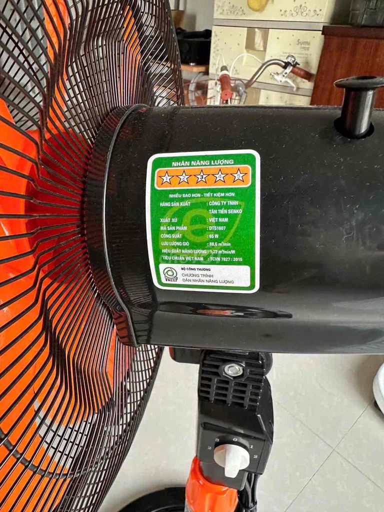 Quạt đứng Senko LS106 Đen, Cam Đã sử dụng. Mua bán Quạt tại Thành phố Vũng Tàu Bà Rịa - Vũng Tàu được đăng bởi DUCATI hình 1