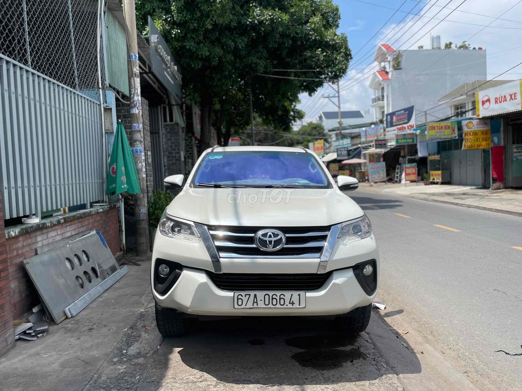 Toyota Fortuner 2017 2.4G 4x2 - 120000 km