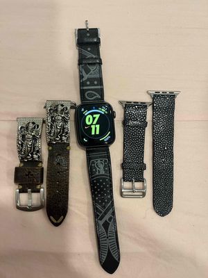 Apple watch series 5 Nike 44mm. Mua bán Thiết bị đeo thông minh tại Quận 7 Tp Hồ Chí Minh được đăng bởi Anh