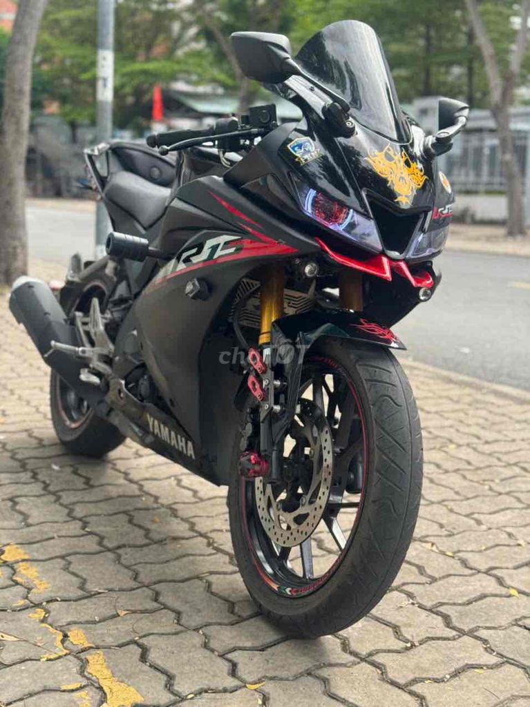 Yamaha R15-V3 150cc,bs71,chính chủ,xe zin êm đẹp. Mua bán Xe máy tại Quận 7 Tp Hồ Chí Minh được đăng bởi Trung Anh hình 4