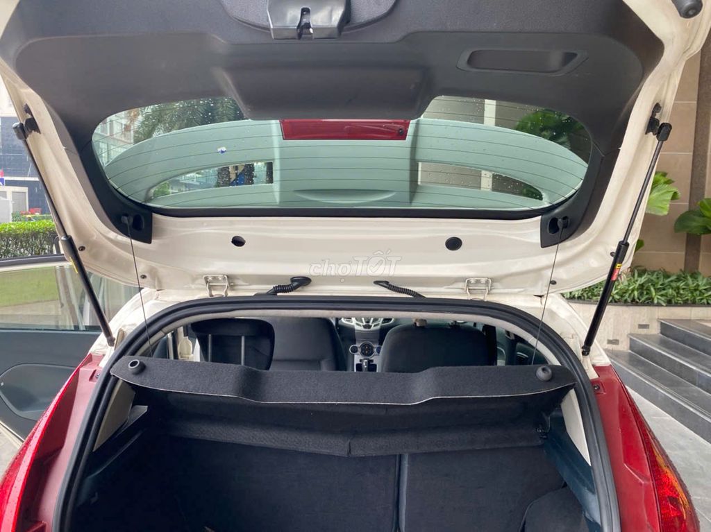 Ford Fiesta 2013 5 cửa 59.800 km - 1 chủ từ đầu. Mua bán Ô tô tại Quận Tân Bình Tp Hồ Chí Minh được đăng bởi Mr Hoài SÀI GÒN FORD  hình 9