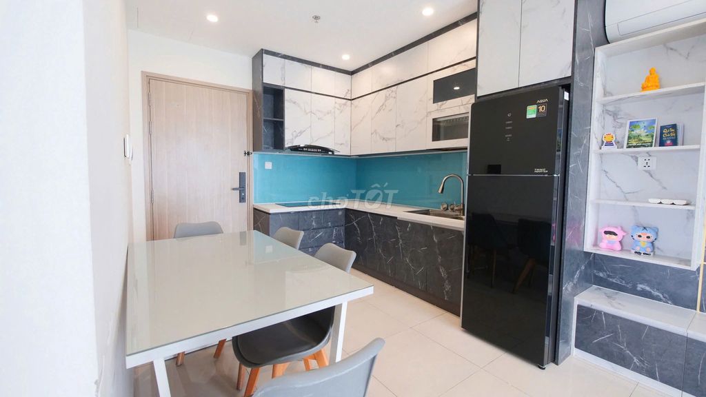 Chính chủ bán căn 2PN+ 69m2 siêu thoáng, full nội thất xịn giá 3.2 tỷ