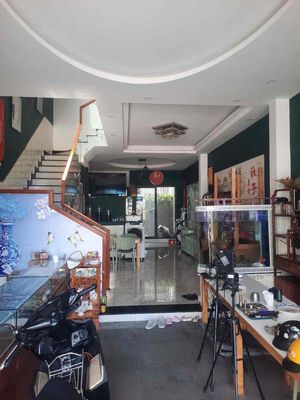 Nhà KĐT Phước Long 1 Phước Hải Đường 16m Hướng Đông Nam. Mua bán nhà ở tại Thành phố Nha Trang Khánh Hòa được đăng bởi Hà Văn Trạch 