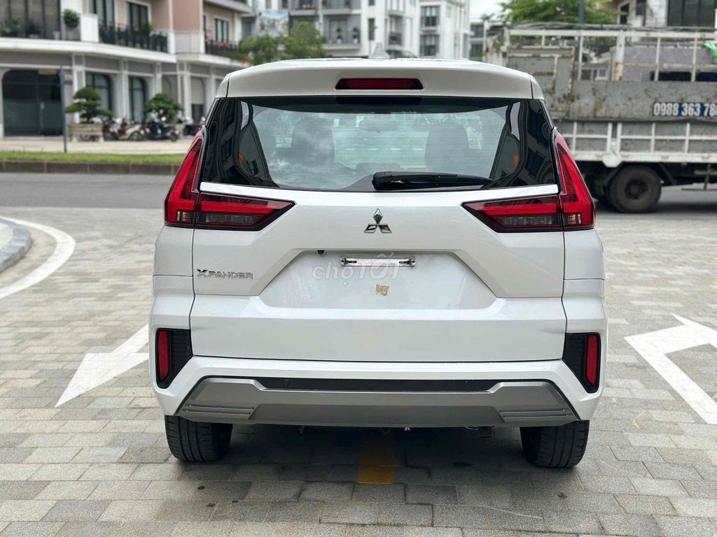 Mitsubishi Xpander 2023 1.5AT Premium