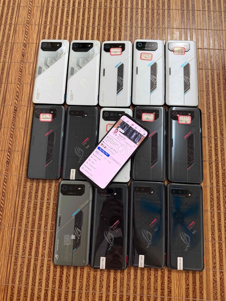 Asus ROG Phone sale. Mua bán Điện thoại tại Huyện Sóc Sơn Hà Nội được đăng bởi NGUYỄN HOÀ hình 1