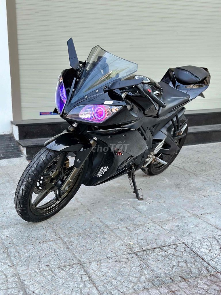 Yamaha R15 V2 Đăng kí 2018 ( Trả trc 30% )