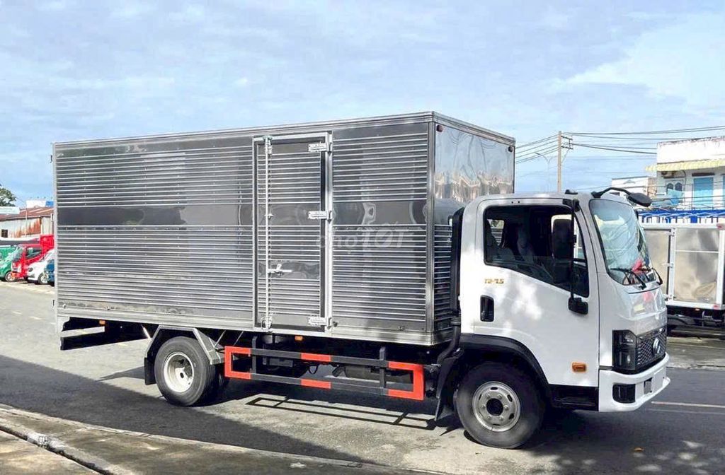 XE TẢI 3T4 THÙNG 5,2M GIÁ RẺ HT VAY CAO. Mua bán Xe tải, xe ben tại Huyện Nhơn Trạch Đồng Nai được đăng bởi Chuyên bán xe tải trường hải Thaco hình 5