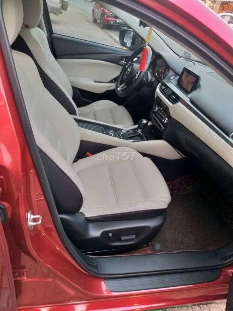 Mazda  6 bản 2.0 premium 2020 - 58000 km. Mua bán Ô tô tại Huyện Đức Trọng Lâm Đồng được đăng bởi ÔTÔ THỦY DƯƠNG hình 6