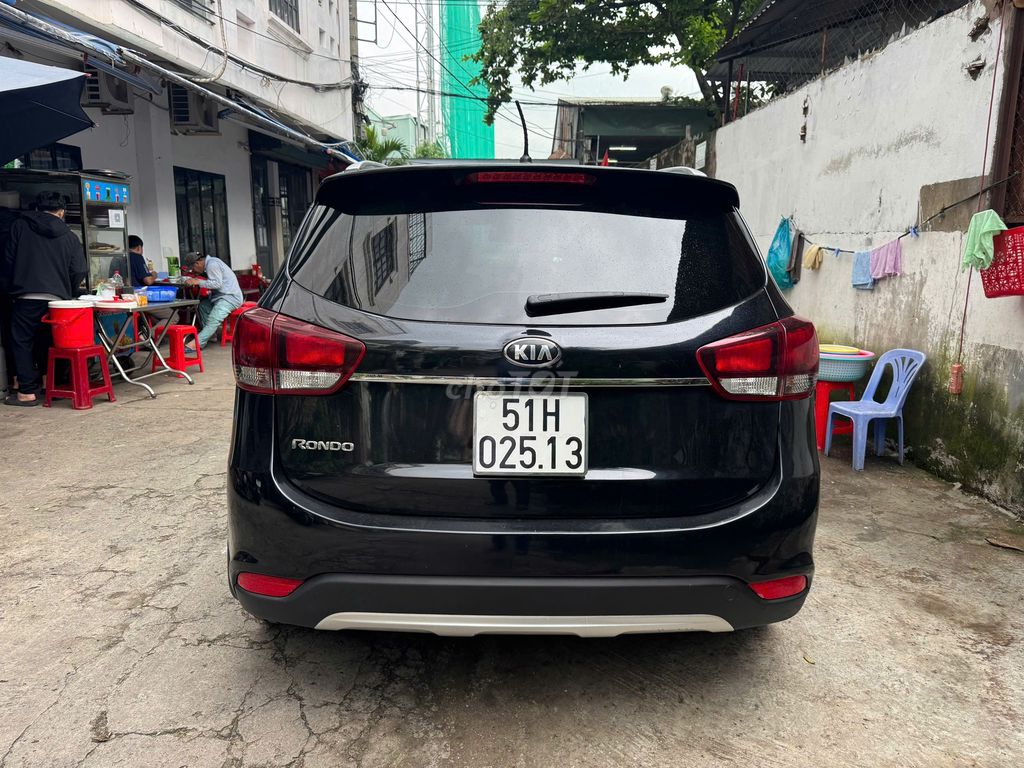 Kia Rondo 2019 Rondo GAT - 85000 km. Mua bán Ô tô tại Quận 10 Tp Hồ Chí Minh được đăng bởi Trần Anh Minh hình 4