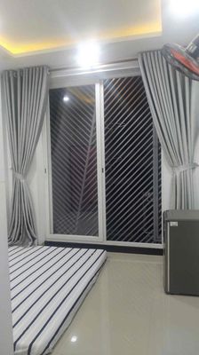 4tr bancon thoáng ngay bến vân đồn q4