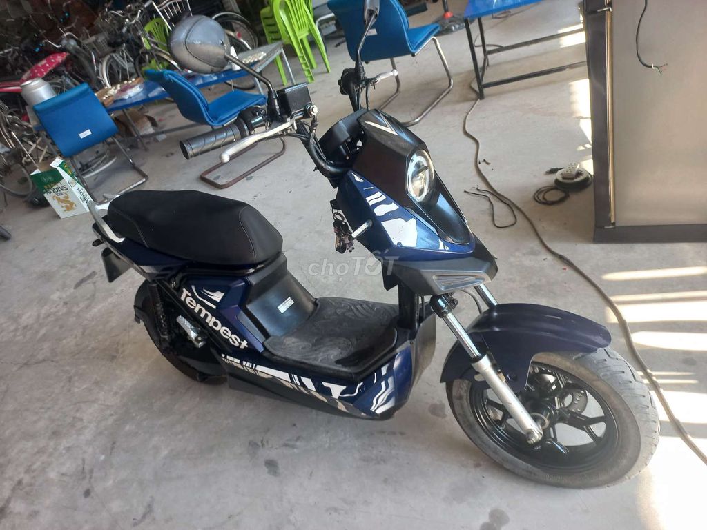 Vinfast Tempest Xanh đen. Mua bán Xe điện tại Thành phố Long Xuyên An Giang được đăng bởi XE ĐIỆN LONG XUYÊN hình 2