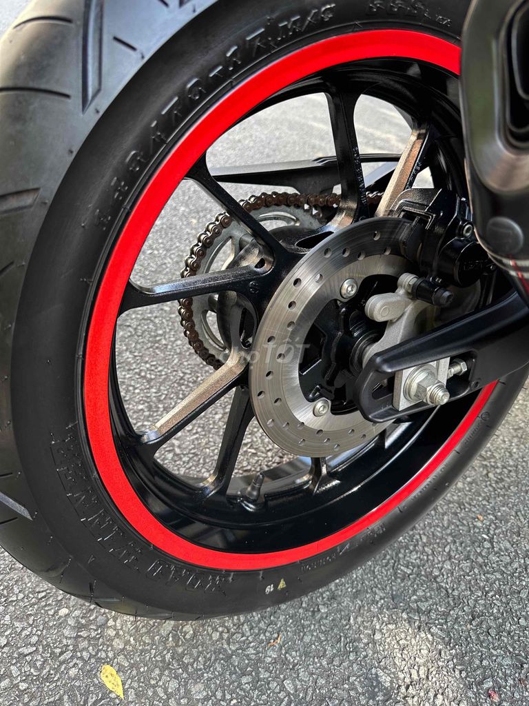 r15v4. Mua bán Xe máy tại Quận Tân Bình Tp Hồ Chí Minh được đăng bởi Huyền hình 5