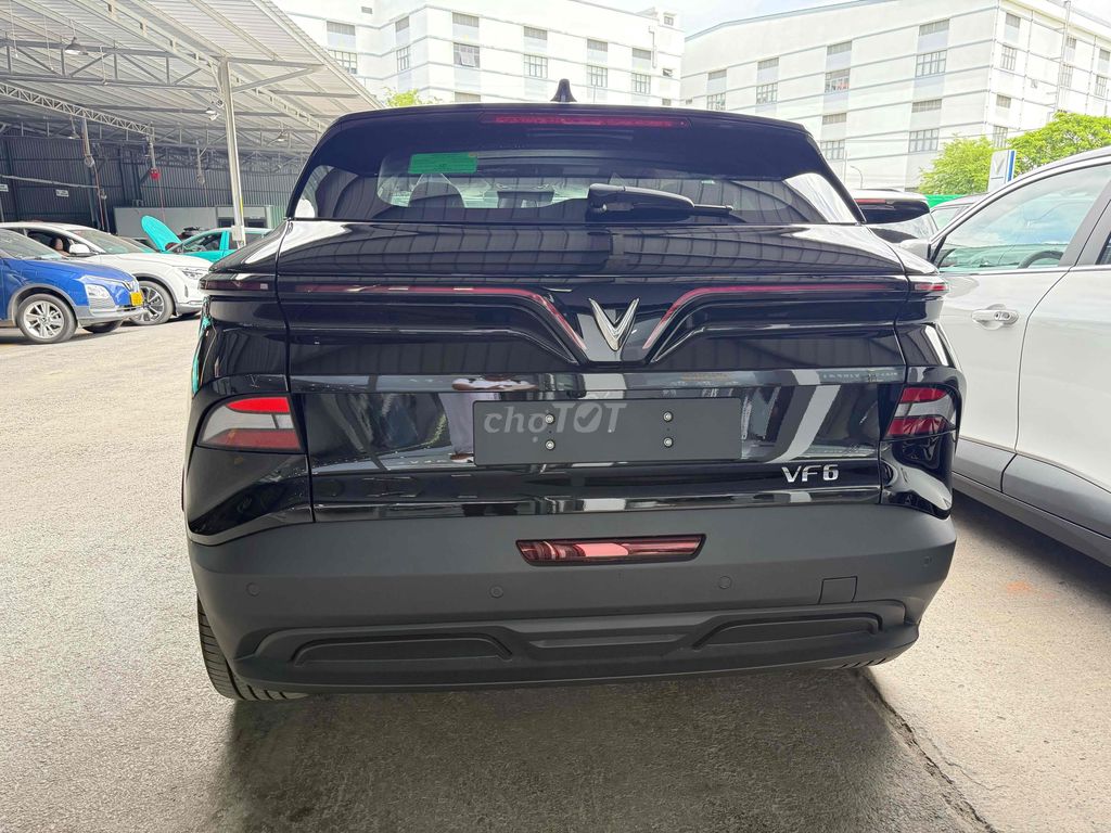 VF6 SIÊU HIẾM MÀU ĐEN GIAO NGAY-140TR NHẬN XE. Mua bán Ô tô tại Quận 1 Tp Hồ Chí Minh được đăng bởi KỲ hình 5