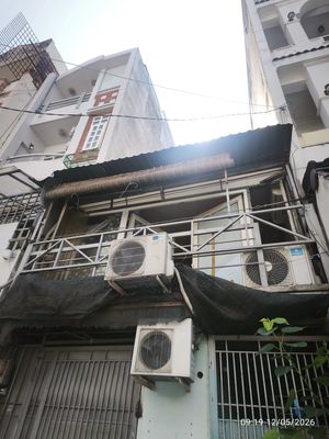 Phòng máy lạnh, nơ Trang Long , pham van đong nguyên xí