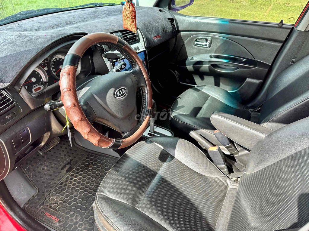 Kia Morning SLX 2011 красный 10 тысяч