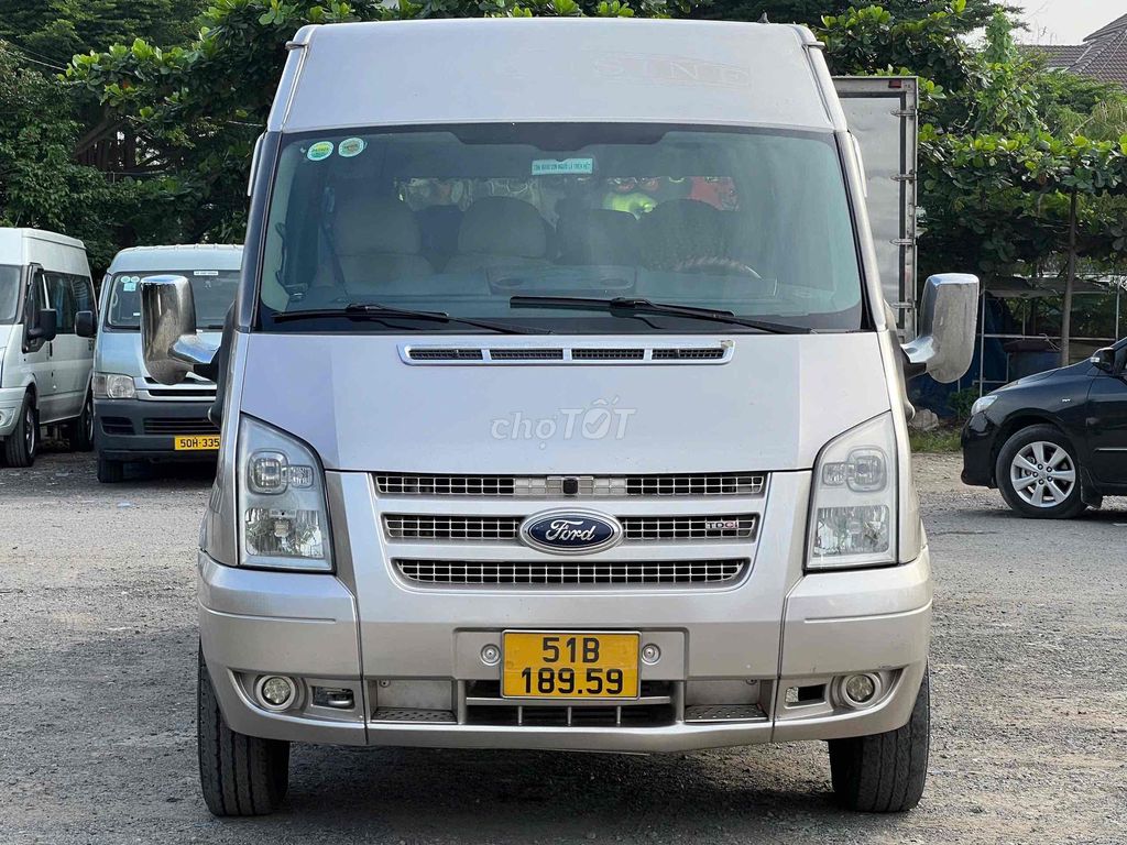 Ford Transit 2013 tải van 6 chỗ 900KG xe đẹp!