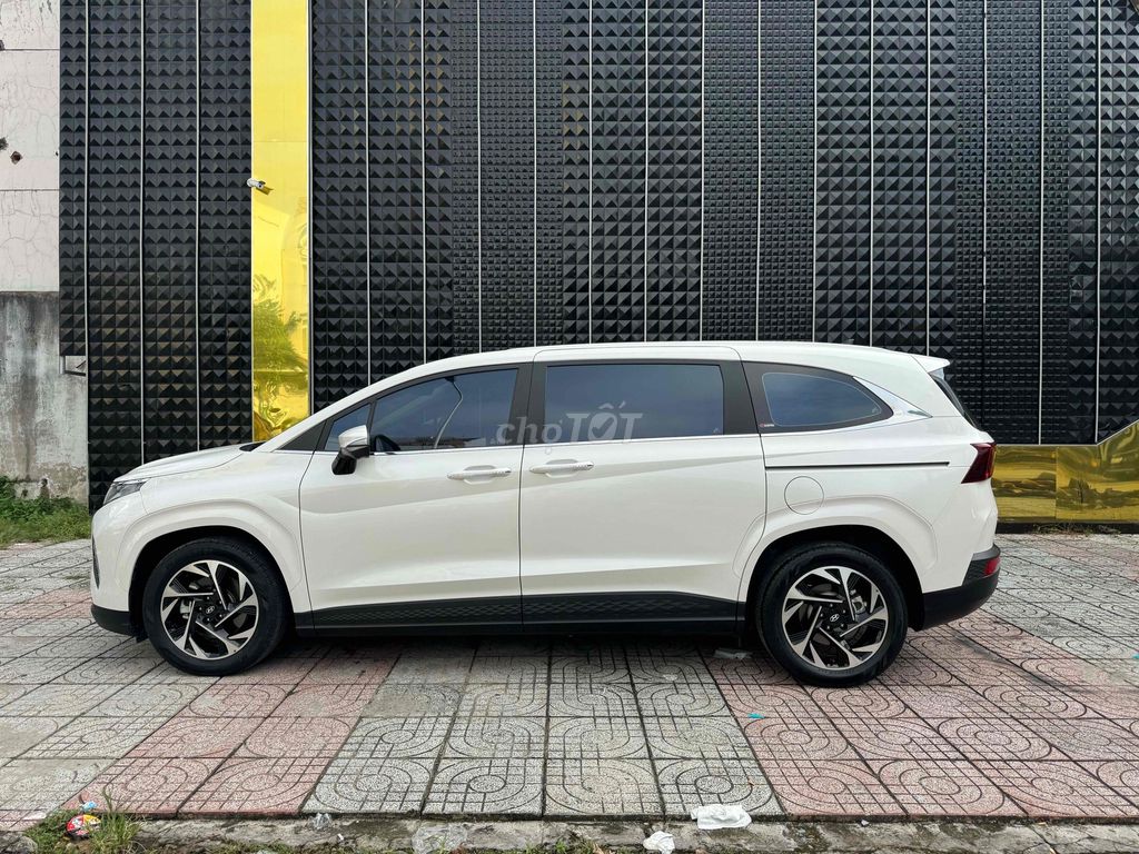 xe gia đình hyundai custin cao cap 2023. Mua bán Ô tô tại Thành phố Dĩ An Bình Dương được đăng bởi Nhìn hình 10