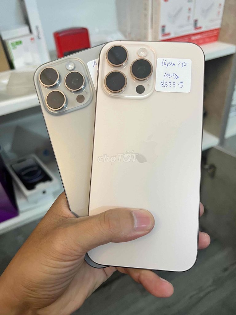 iPhone 16 Pro Max Vàng. Mua bán Điện thoại tại Quận Bình Tân Tp Hồ Chí Minh được đăng bởi Nguyễn Đức Tuấn hình 1