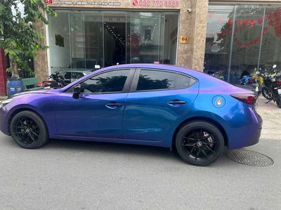 Mazda 3 2018 1.5 AT cavensite