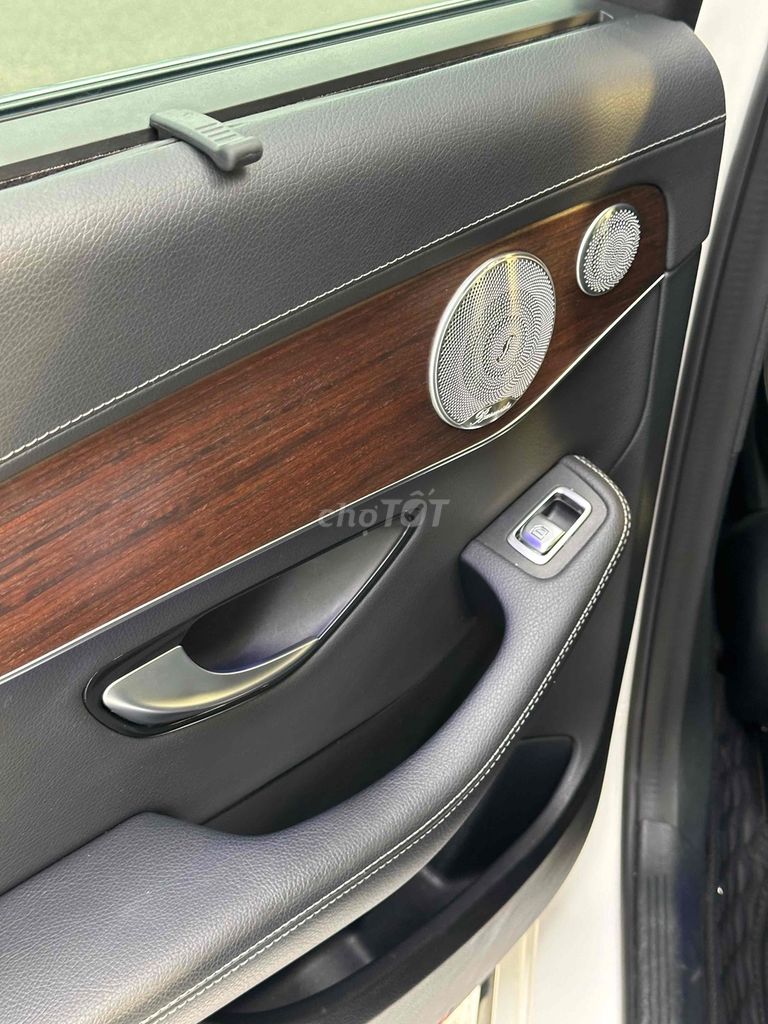 Mercedes Benz 2020 C200 Exclusive. Mua bán Ô tô tại Huyện Hóc Môn Tp Hồ Chí Minh được đăng bởi Hoàng Danh  hình 9