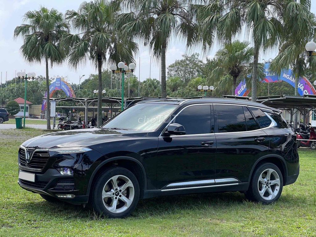 VinFast Lux SA2.0 Plus 2.0 sx 12/2020 siêu đẹp. Mua bán Ô tô tại Quận Đống Đa Hà Nội được đăng bởi TRUNG HIẾU AUTO hình 2