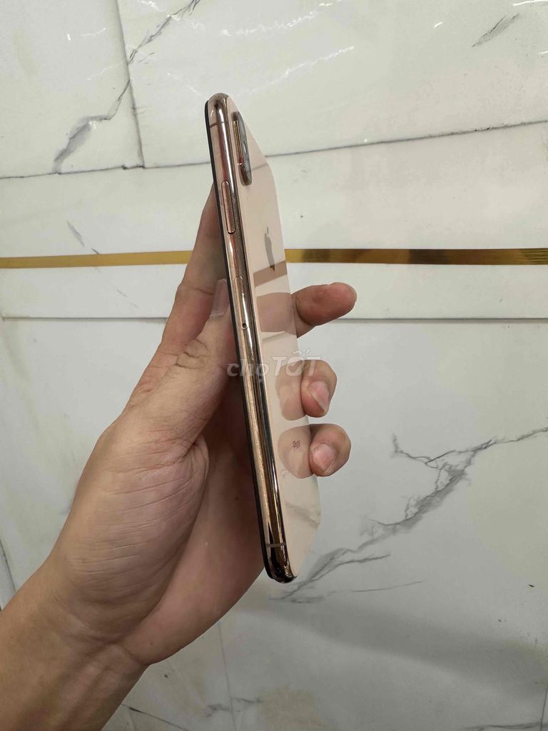 Apple iPhone XS Max 64GB Vàng Đã sử dụng. Mua bán Điện thoại tại Quận Liên Chiểu Đà Nẵng được đăng bởi GT shop hình 1