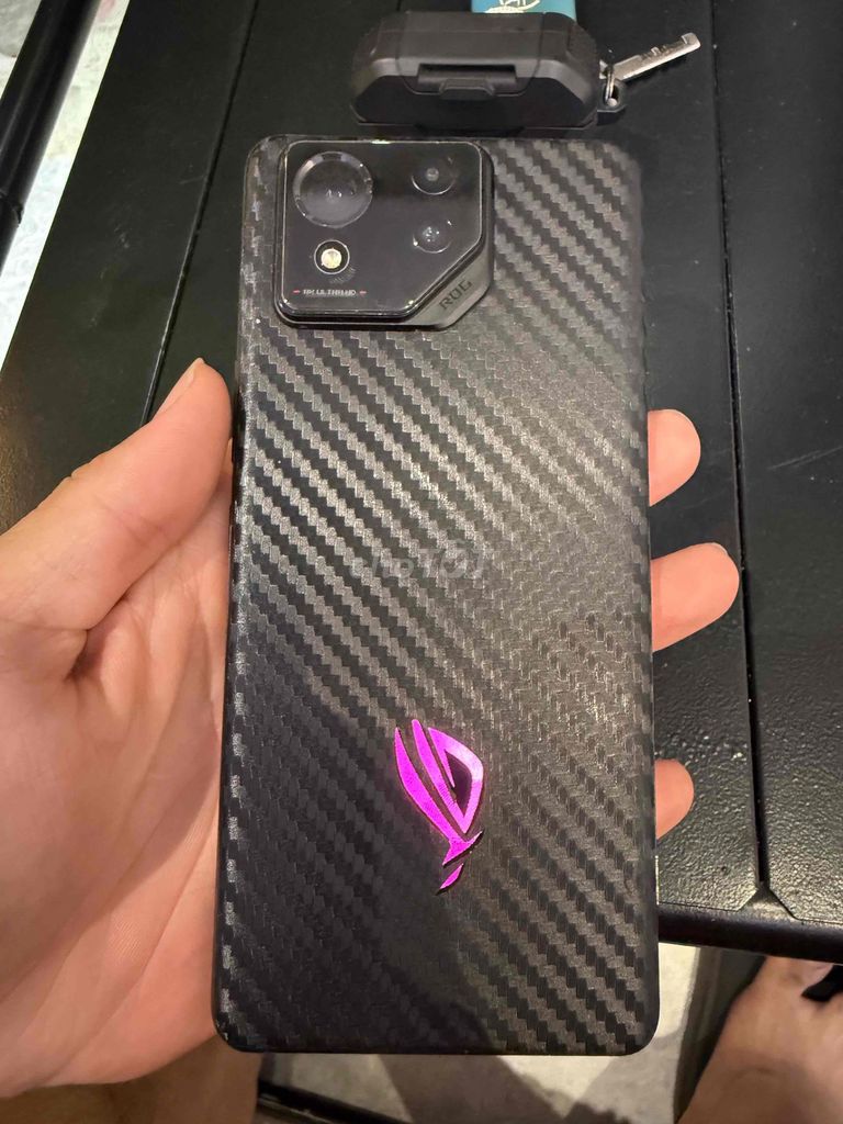 rog phone 8 12/256 quốc tế. Mua bán Điện thoại tại Thành phố Phan Thiết Bình Thuận được đăng bởi Quốc Thiện hình 1