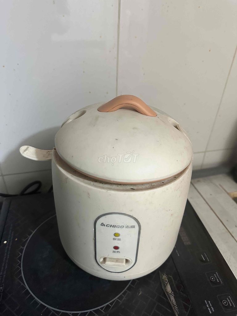 Nồi cơm điện CHIGO Trắng có giảm giá. Mua bán Bếp, lò, đồ điện nhà bếp tại Thành phố Thủ Đức Tp Hồ Chí Minh được đăng bởi Hoài Bảo Lê hình 1
