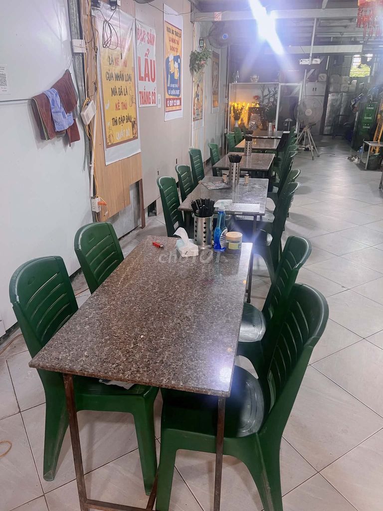 Bộ bàn ghế đá hoa cương nhựa xanh lá. Mua bán Bàn ghế tại Quận Hoàng Mai Hà Nội được đăng bởi Ngọc hình 1