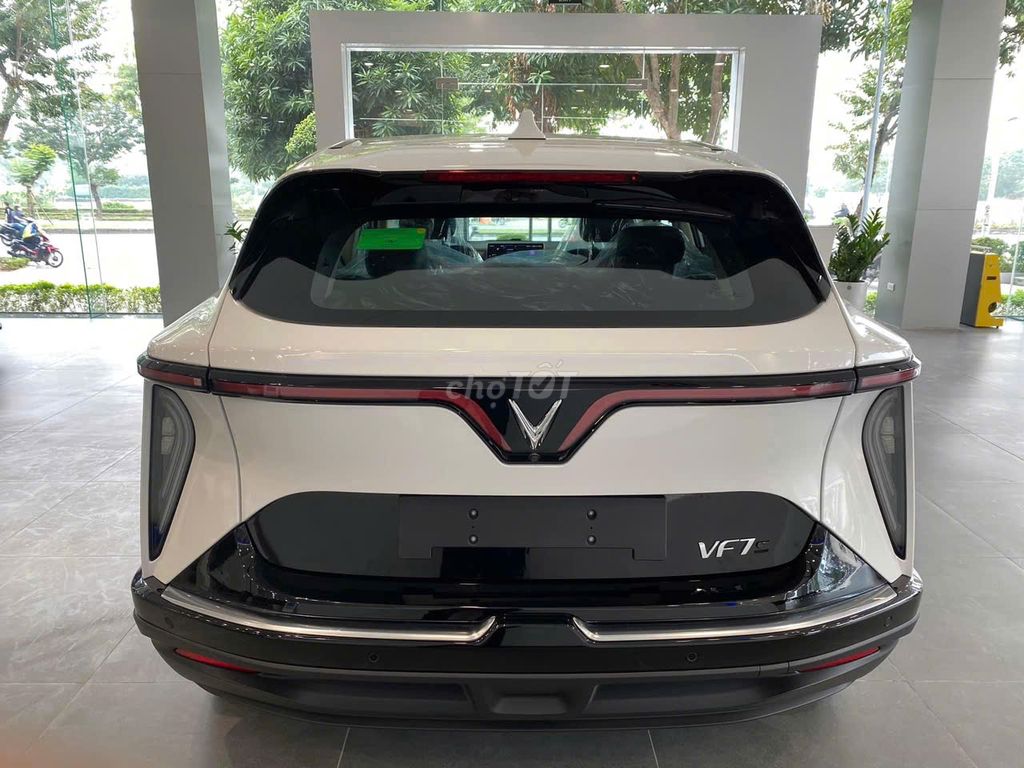 VF7 LÁI ĐẲNG CẤP+BANK 90%+LÃI 3 NĂM 4.8%+BAO HS. Mua bán Ô tô tại Quận 4 Tp Hồ Chí Minh được đăng bởi Kỳ hình 6