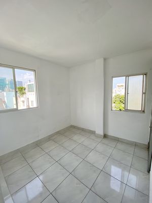 Room 19 m² · Đường Phan Xích Long