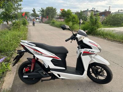 Xe máy điện TAILG T71 Trắng 1660 km