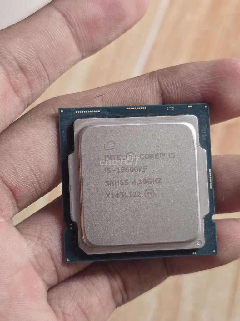 SẴN 1 EM CPU I5 9600KF CÓ TÍCH HỢP ĐỒ HỌA XÀI CARD