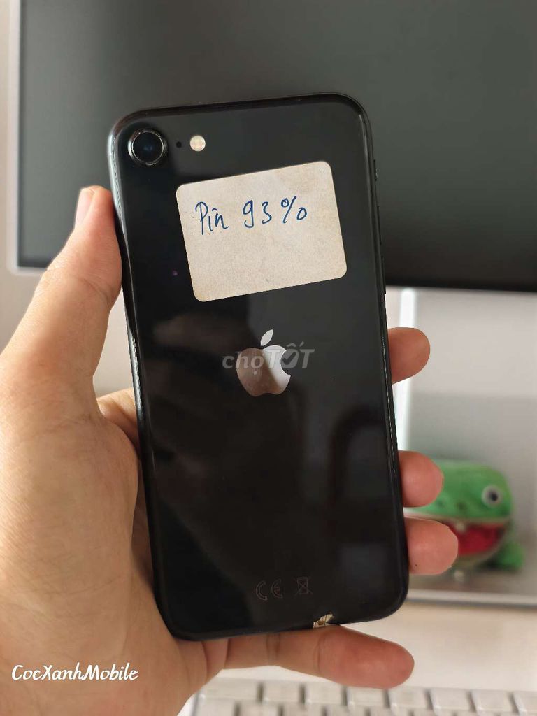 iPhone SE 2020 Đen Quốc Tế 2 sim, pin 93%. Mua bán Điện thoại tại Quận Liên Chiểu Đà Nẵng được đăng bởi Minh Hiệp CócXanhMobile hình 1