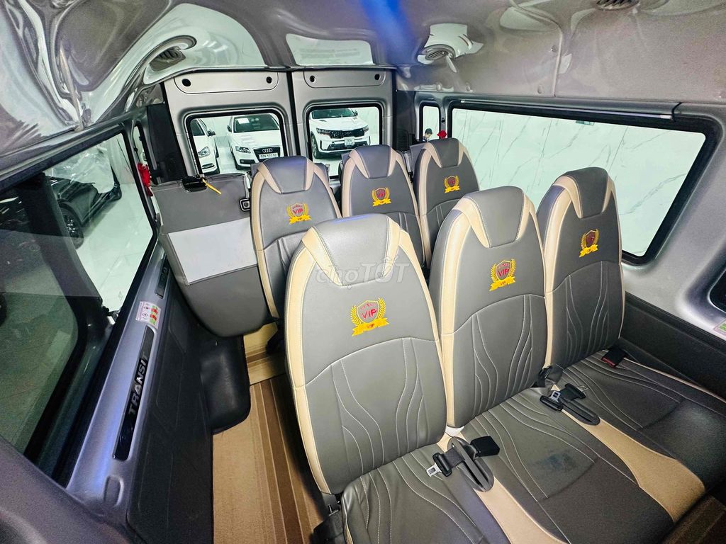 Ford Transit 2023 Limousine - 99999 km. Mua bán Ô tô tại Huyện Đại Lộc Quảng Nam được đăng bởi Huy trung hình 13
