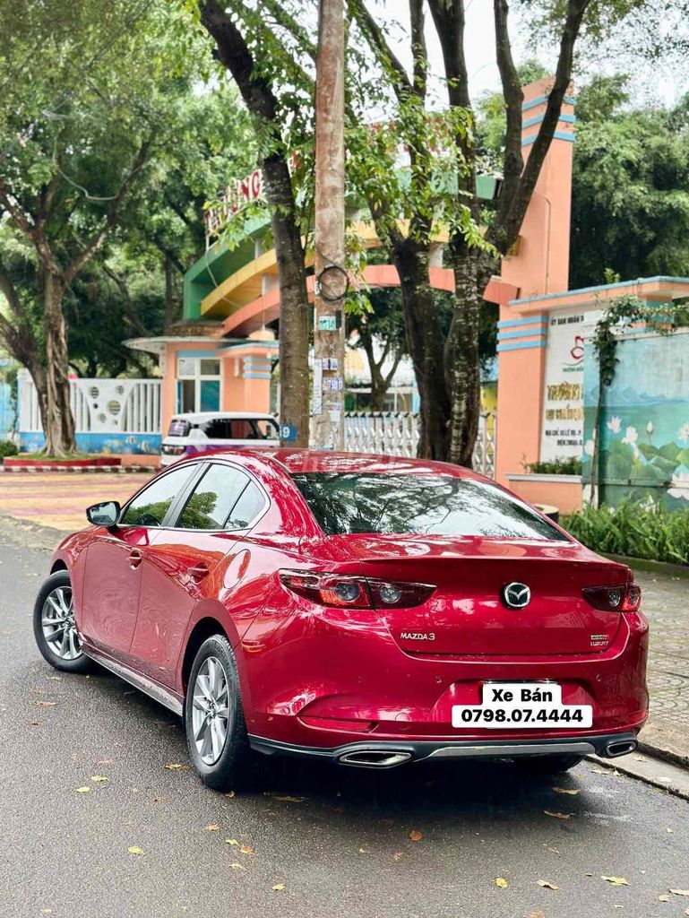 Mazda 3 2021 Sport 1.5 Luxury - 69000 km. Mua bán Ô tô tại Thành phố Buôn Ma Thuột Đắk Lắk được đăng bởi Xuân Hiệp hình 2