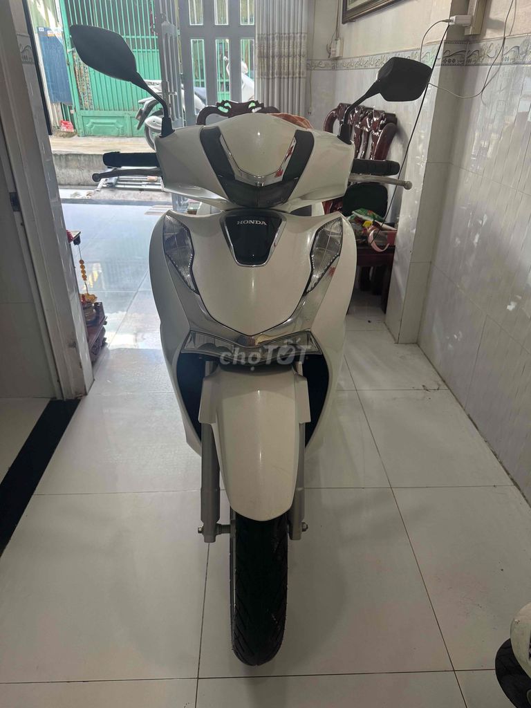 sh 150 ABS 2021 chính chủ bán. Mua bán Xe máy tại Quận 8 Tp Hồ Chí Minh được đăng bởi Linh hình 1