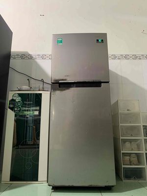 Tủ lạnh SAMSUNG INVERTER đang sử dụng có bớt