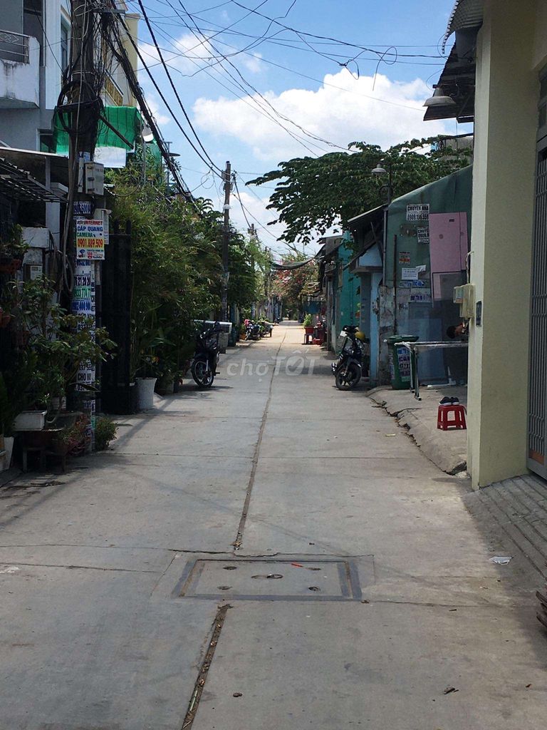 Bán đất 1 xẹc chợ Bình Thành sát KDC VL- BÌnh Tân