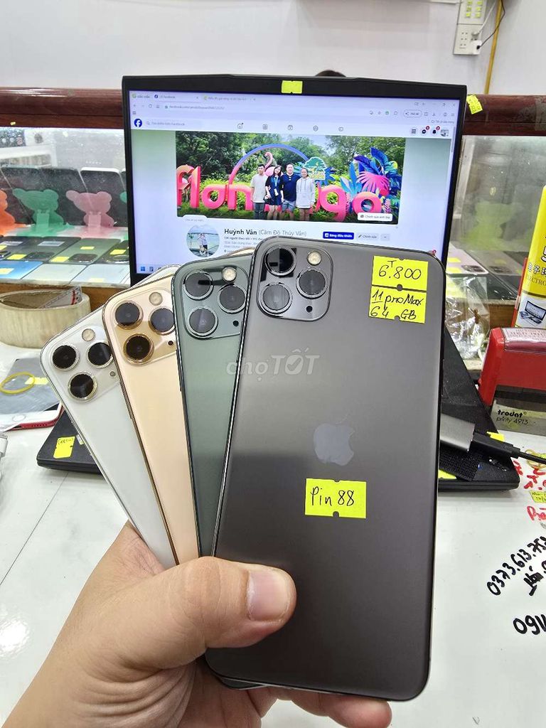 Apple iPhone 11 Pro Max 64GB 256GB. Mua bán Điện thoại tại Thành phố Long Xuyên An Giang được đăng bởi Facebook Cầm Đồ Thúy Vân hình 1