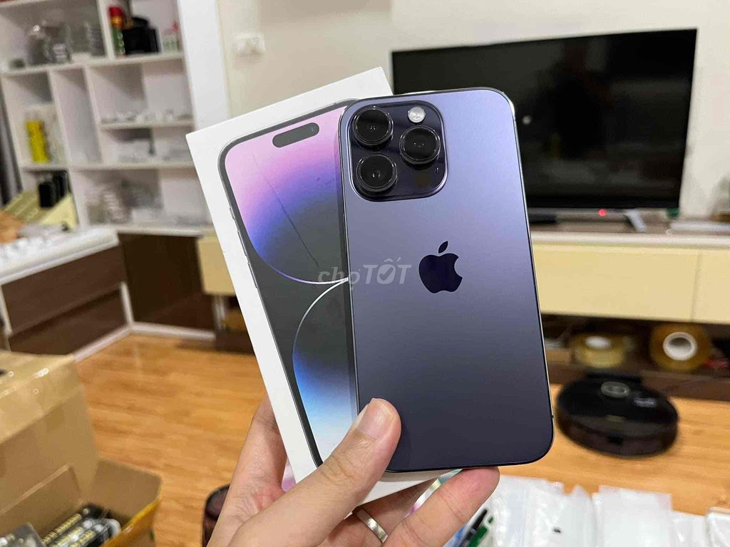 iPhone 14 Pro tím 128G FULLBOX nét APPLE 02/2024. Mua bán Điện thoại tại Quận Thanh Xuân Hà Nội được đăng bởi Nguyễn Huy Dũng hình 1
