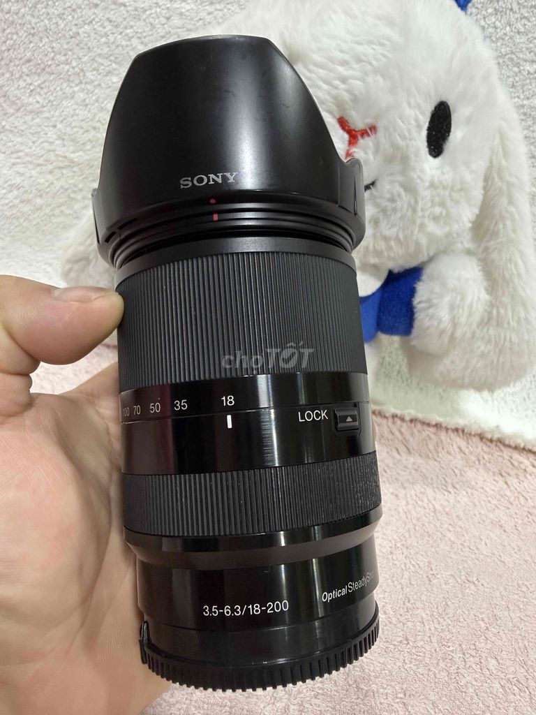 Lens SONY 18-200. Mua bán Máy ảnh, Máy quay tại Quận Gò Vấp Tp Hồ Chí Minh được đăng bởi VANI NGUYỄN hình 1