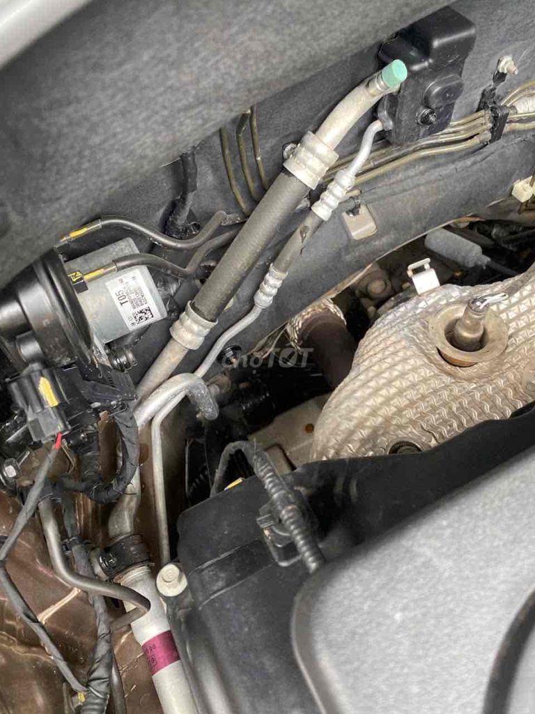 Hyundai Santa Fe 2015 2.4L 4WD - 43000 km. Mua bán Ô tô tại Quận Tân Phú Tp Hồ Chí Minh được đăng bởi Niên hình 11