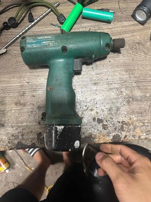 máy bắn vít hitachi 9.6volt. Mua bán Đồ chuyên dụng, Giống nuôi trồng tại Quận Hai Bà Trưng Hà Nội được đăng bởi Vinh