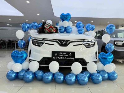 VF8 LUX PLUS VẬN HÀNH CHI PHÍ = O,170TR NHẬN XE. Mua bán Ô tô tại Quận Bình Thạnh Tp Hồ Chí Minh được đăng bởi KỲ