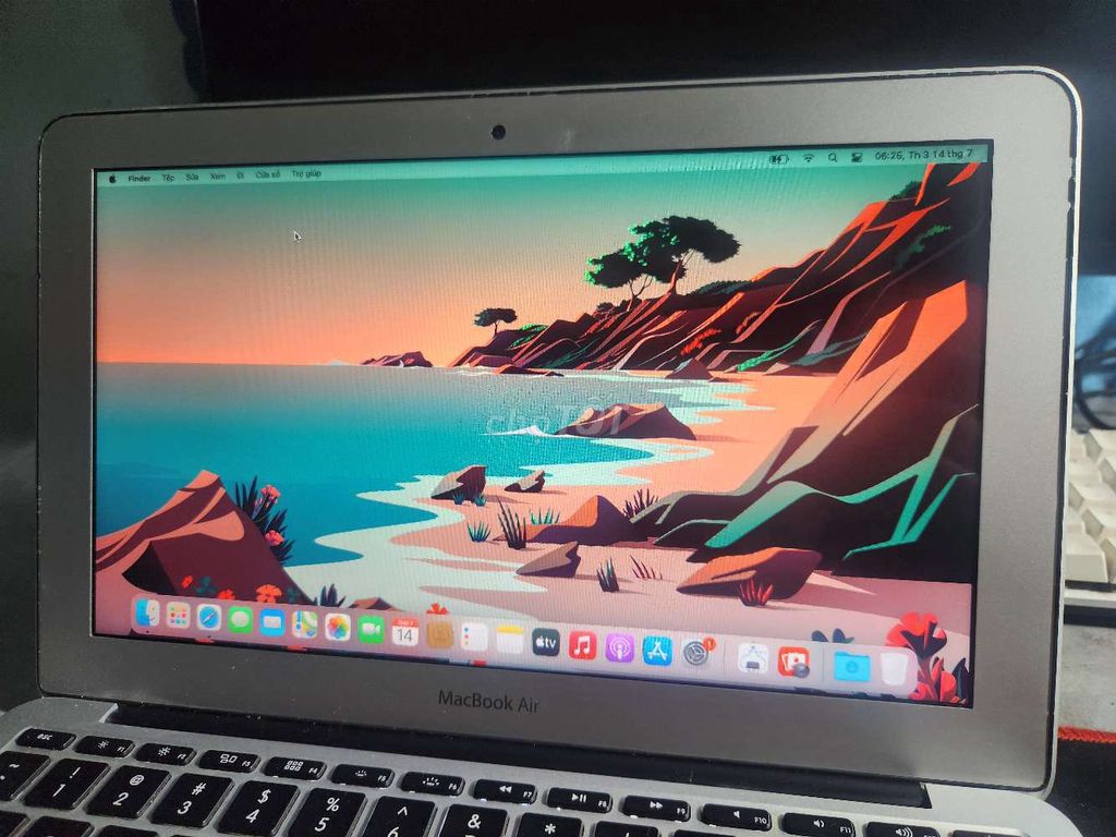 macbook air 11in, i5. Mua bán Laptop tại Huyện Bình Chánh Tp Hồ Chí Minh được đăng bởi Linh hình 1